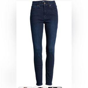 Good American Good Legs Skinny Jeans